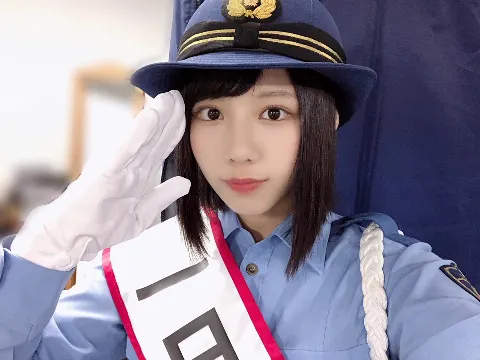 渡邉 美穂｜一日交通部長なり👮🏻‍♀️（2018-09-23）｜5枚目