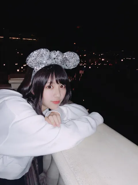 渡邉 美穂｜フットワークが軽いことを"フッ軽"と略す時代になったのですね👣（2018-10-05）｜4枚目