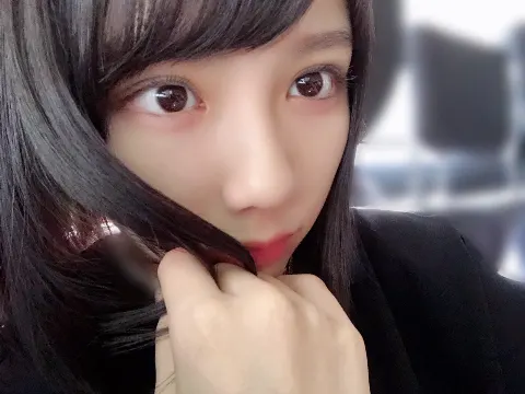 渡邉 美穂｜お菓子かイタズラかって聞かれたら、まぁ後者ですかね。（2018-10-31）｜2枚目