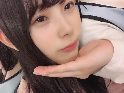 渡邉 美穂｜ムラサキ🐄（2019-03-03）｜4枚目