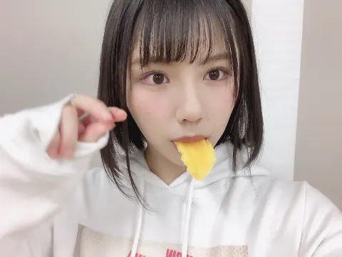 渡邉 美穂｜語彙力皆無状態になると猫になる（2019-03-20）｜8枚目