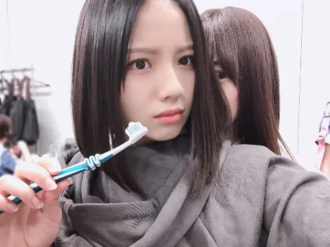 渡邉 美穂｜モッシュに巻き込まれて靴を片方失くしかけたことがあるのだ‪(   ᷇࿀ ᷆  )‬（2019-09-25）｜2枚目