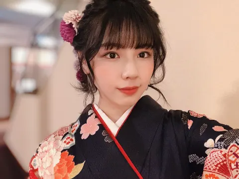 渡邉 美穂｜㊗️成人（2020-01-15）｜3枚目