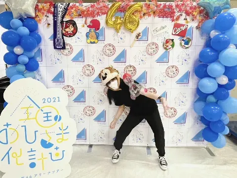 渡邉 美穂｜スーツケースに乗って坂を下ったら危ないよ（2021-09-17）｜2枚目