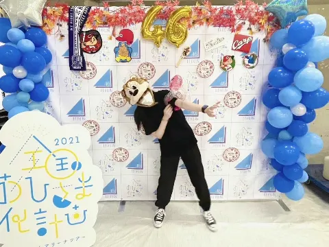 渡邉 美穂｜スーツケースに乗って坂を下ったら危ないよ（2021-09-17）｜3枚目