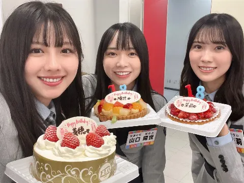 渡邉 美穂｜✌🏻✌🏻（2022-02-25）｜2枚目
