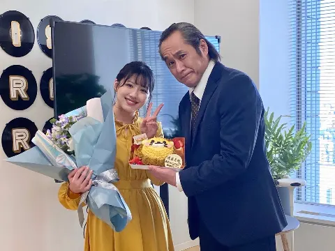 渡邉 美穂｜✌🏻✌🏻（2022-02-25）｜7枚目