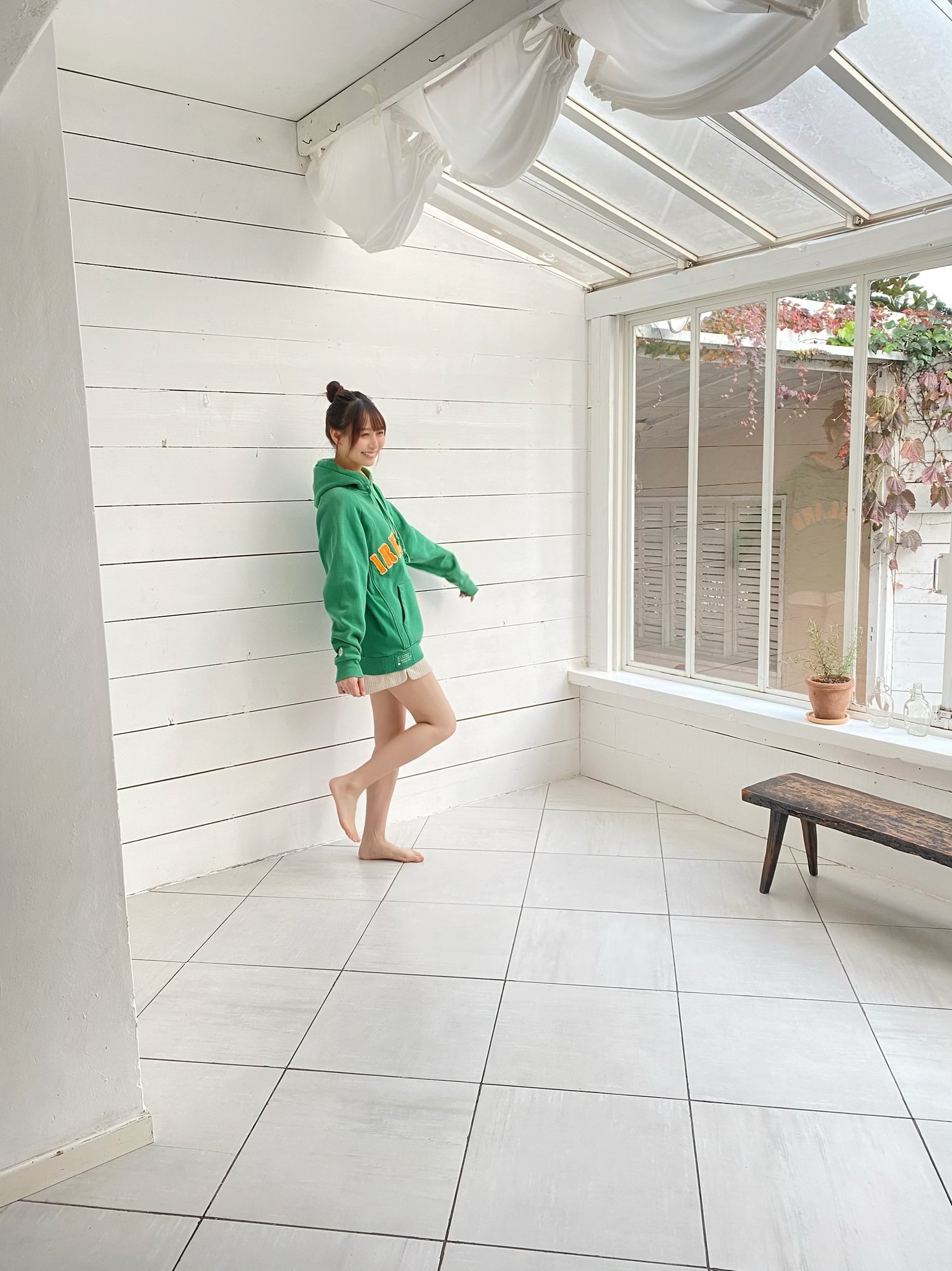 新4期生｜レア☺︎弓木奈於（2020-12-12）｜2枚目