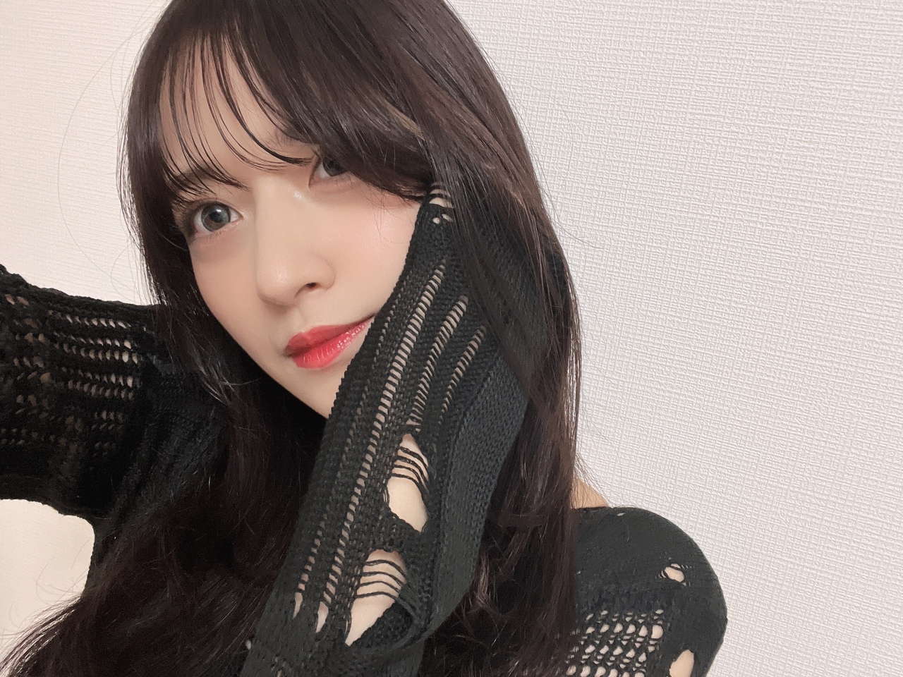 金川 紗耶｜夏に黒を着たくなる🩶　金川紗耶（2024-08-05）