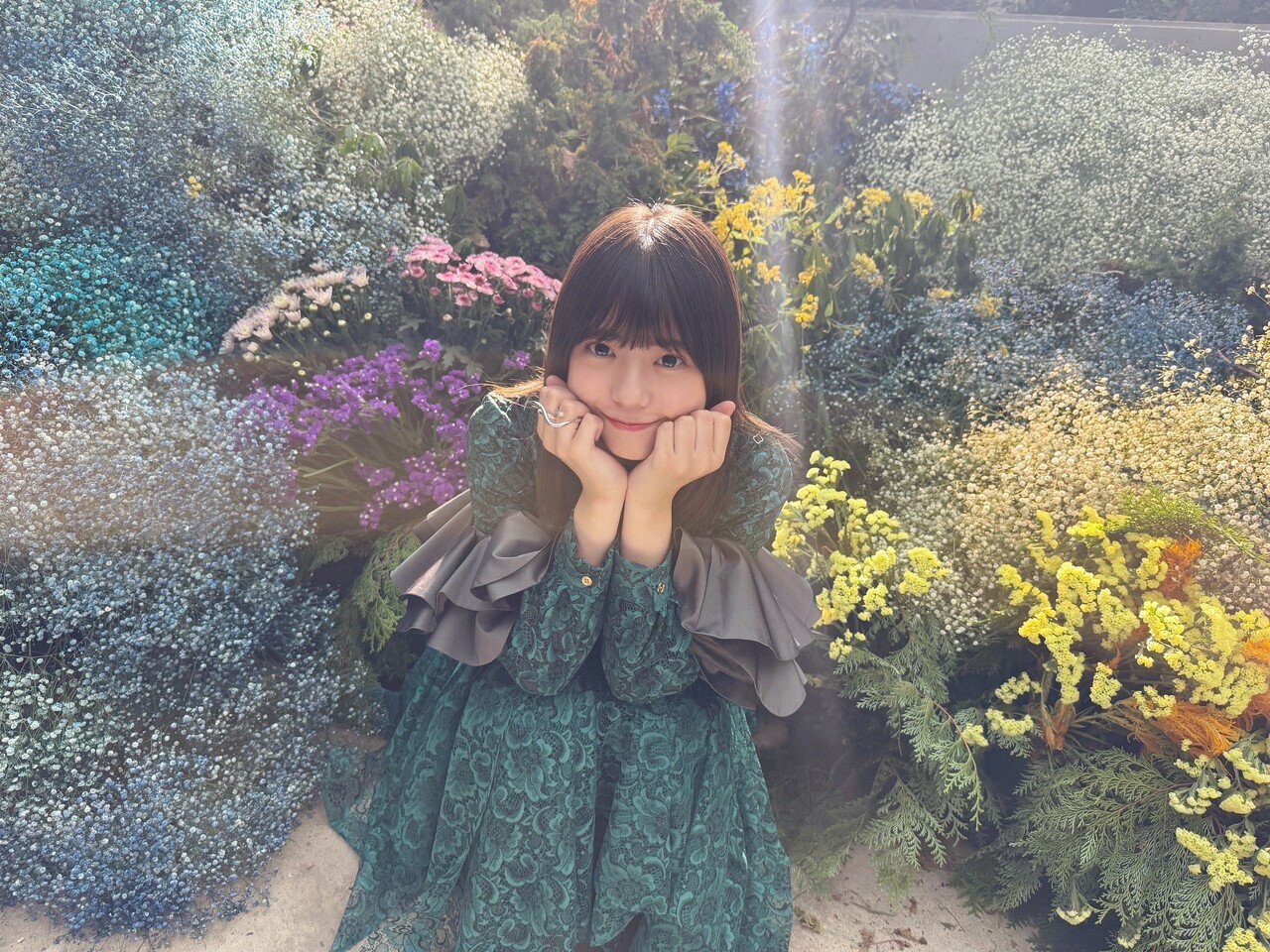 冨里 奈央｜目を閉じて考えてみる（2024-11-11）