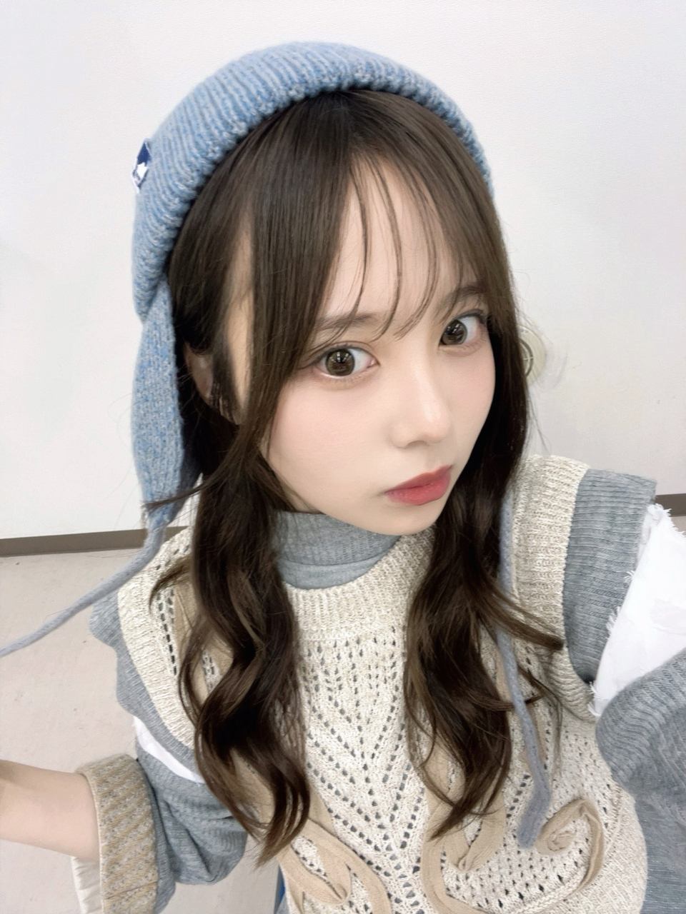 佐藤 璃果｜37枚目シングル 歩道橋 発売日😽    #それまでの猶予（2024-12-11）