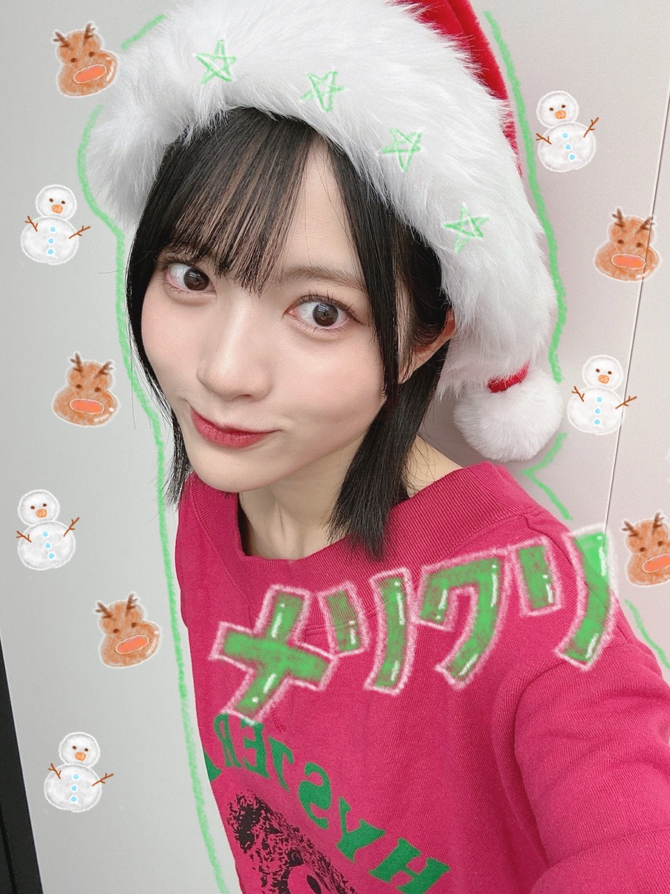 林 瑠奈｜メッセージアプリのトーク画面で雪が降る演出、年始ぐらいまでやってくれても嬉しいなって思います。（2024-12-26）