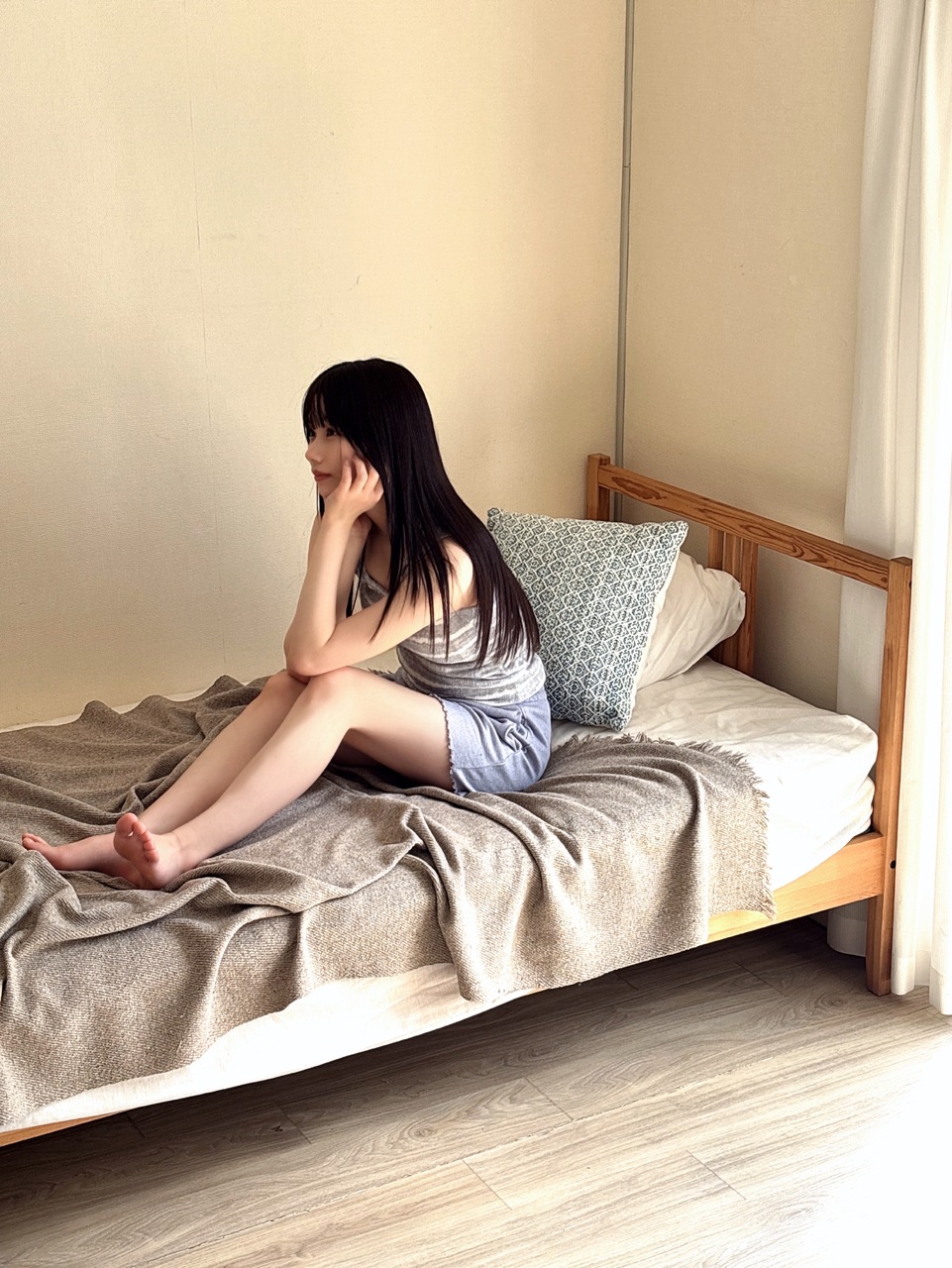 岡本 姫奈｜BOMB2025年4･5月号 発売中です！！ #BOMB   #岡本姫奈    #hinadaniblog（2025-03-18）