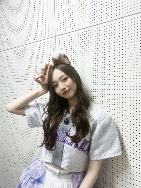 梅澤 美波｜冬は、越せそうですか？１２月は越せましたか？（2023-01-06）｜5枚目