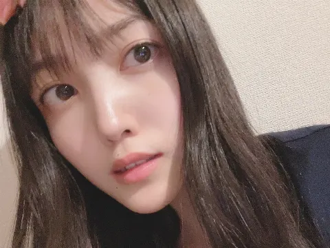 久保 史緒里｜反射する自分（2023-06-14）｜3枚目