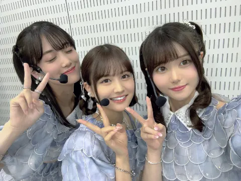 伊藤 理々杏｜素敵な年（2023-12-31）｜3枚目