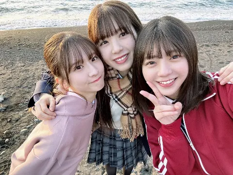 冨里 奈央｜18歳なりました。（2024-09-18）｜5枚目