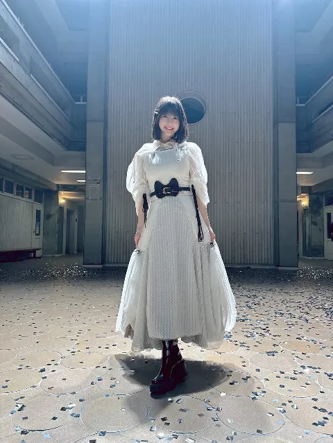 冨里 奈央｜「それまでの猶予」（2024-12-05）｜2枚目