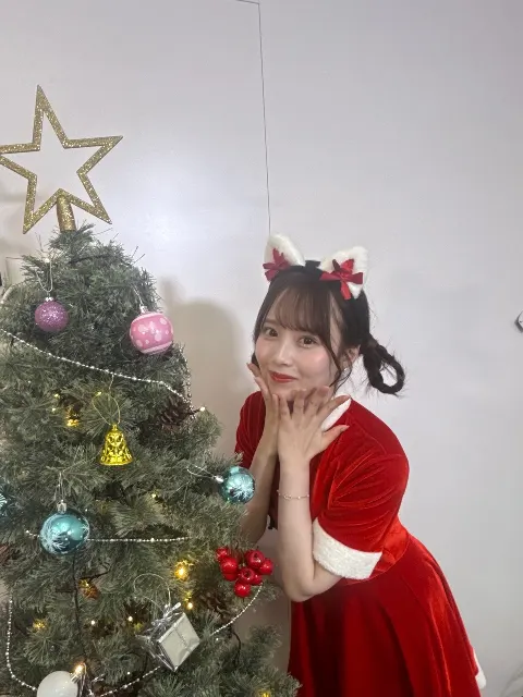 佐藤 璃果｜♡𝕄𝕖𝕣𝕣𝕪 ℂ𝕙𝕣𝕚𝕤𝕥𝕞𝕒𝕤♡（2024-12-25）｜2枚目
