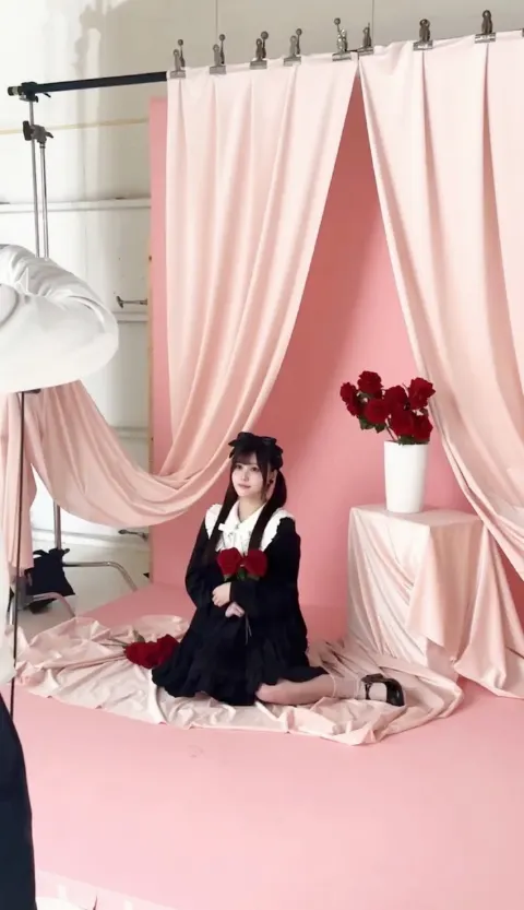 伊藤 理々杏｜まるまるもちもち（2025-02-14）｜2枚目