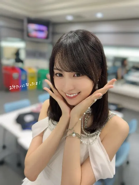 賀喜 遥香｜2×4＝8（2025-08-08）