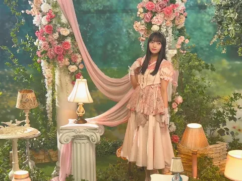 6期生｜季節の輪郭　海邉朱莉（2025-09-01）｜2枚目