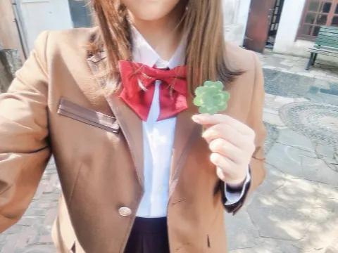 冨里 奈央｜「君は四つ葉のクローバー」🍀（2025-09-04）｜3枚目