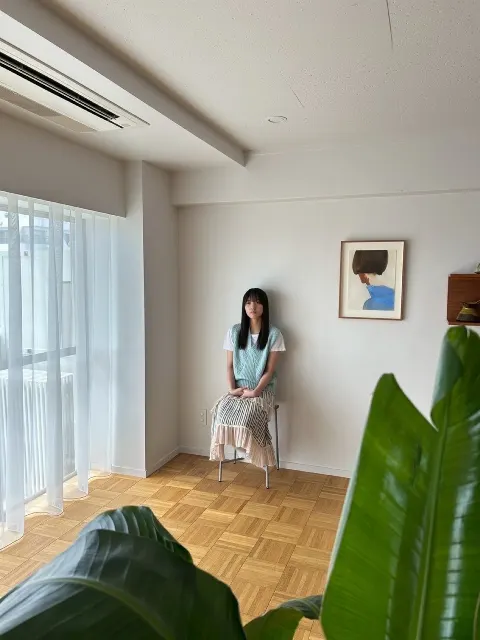 海邉 朱莉｜上京一日目何してたかなって写真フォルダを見返したら、アラームのスクショでした。（2025-10-15）｜2枚目