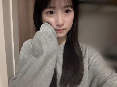 鈴木 佑捺｜ピントは、あっていない（2025-10-17）