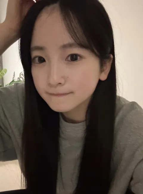 鈴木 佑捺｜ピントは、あっていない（2025-10-17）｜3枚目