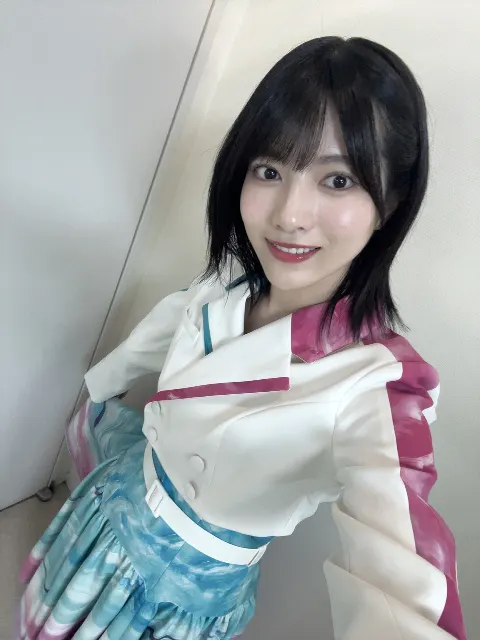林 瑠奈｜感謝の気持ちを込めて（2025-10-19）｜4枚目