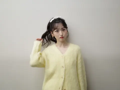 一ノ瀬 美空｜猫背発動中（2025-10-23）｜2枚目