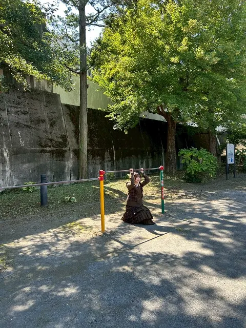 森平 麗心｜初グラビア　　　　　　森平麗心（2025-10-28）｜3枚目
