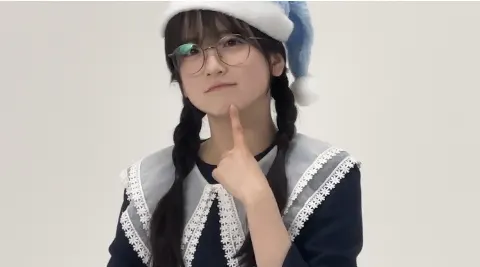 鈴木 佑捺｜お利口なガール？（2025-11-03）｜2枚目