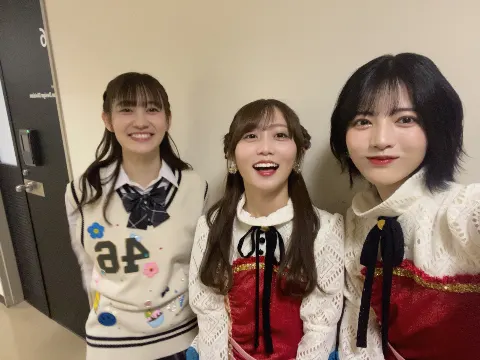 林 瑠奈｜君が君でいてくれた瞬間 心が照らされたんだ（2025-11-03）｜2枚目