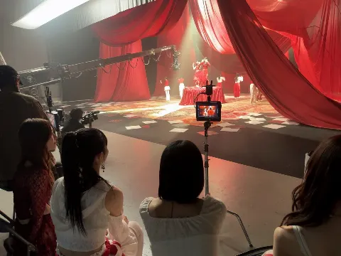 梅澤 美波｜温度感（2025-11-14）｜5枚目