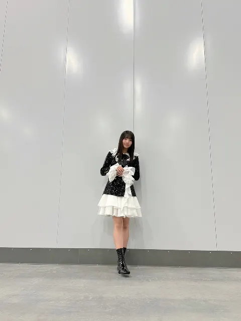 海邉 朱莉｜おくりもの（2025-12-02）｜4枚目