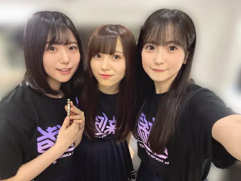 鈴木 佑捺｜えがお（2025-12-06）｜2枚目