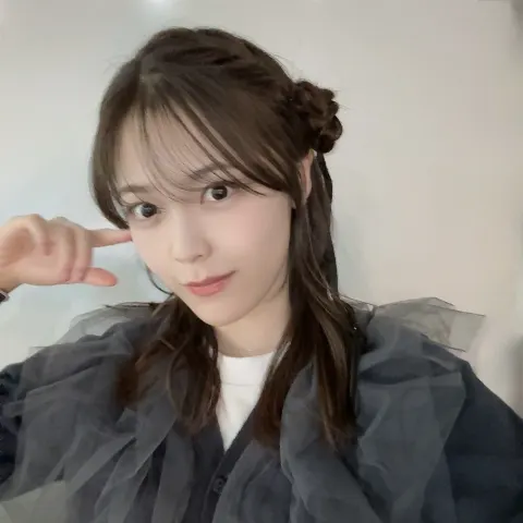 柴田 柚菜｜あと10日だね🥰🥰（2025-12-15）｜2枚目