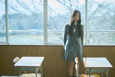 川端 晃菜｜2月8日、雪（2026-02-08）｜2枚目