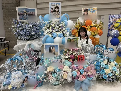 鈴木 佑捺｜春、きたかな！（2026-03-02）｜2枚目