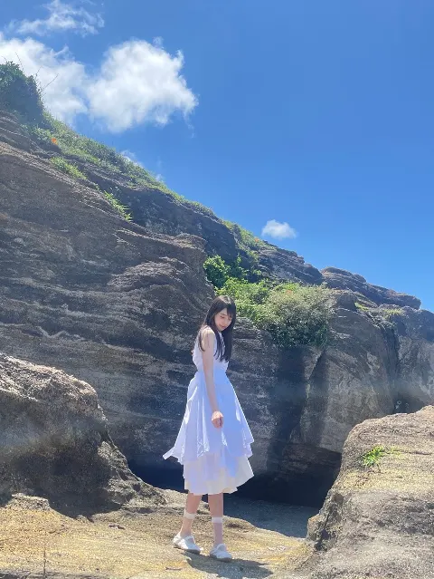 矢田 萌華｜季節遅れの桜（2026-08-29）｜4枚目