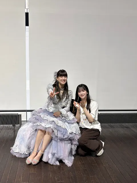 鈴木 佑捺｜夏を抱えて（2026-08-31）｜4枚目