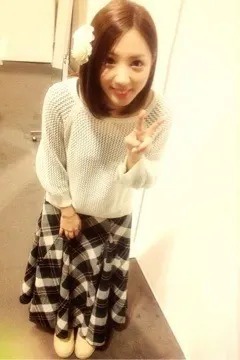 能條 愛未｜名古屋個別握手会～ ！！さゆにゃんは小 指の骨。（2014-01-05）｜4枚目