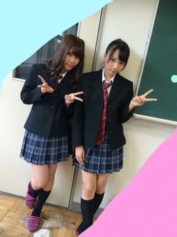 能條 愛未｜制服女子。あとアン ケートとる。（2014-09-19）｜2枚目