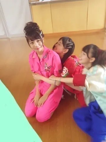 能條 愛未｜告知だよーみんなー 。全員集合〜！（2014-10-27）｜6枚目
