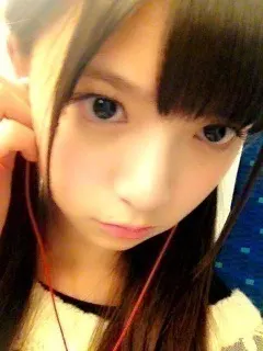 齋藤 飛鳥｜拳１つくらいの大きさのパン。私はそれに命をかける。慎重に慎重…（2012-12-23）｜2枚目