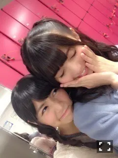 齋藤 飛鳥｜お渡し会。楽天さん チームは松村、樋口 、堀、私の4人♡ な…（2015-01-08）｜2枚目