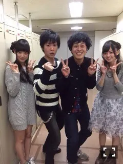 齋藤 飛鳥｜お渡し会。楽天さん チームは松村、樋口 、堀、私の4人♡ な…（2015-01-08）｜5枚目