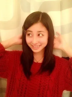 斎藤 ちはる｜ 髪の毛切ったよ！ほんとにほんと！(´>∀<｀)ゝ（2012-11-25）｜2枚目